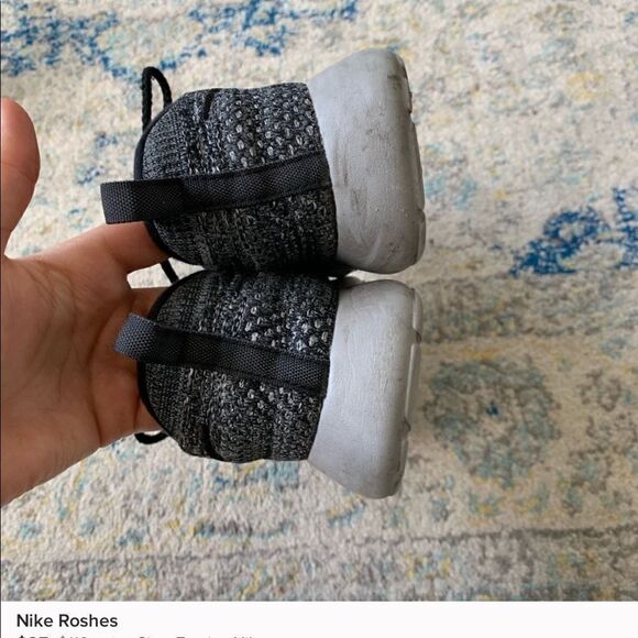 Nike Roshe Size 7 - Picture 4 of 4